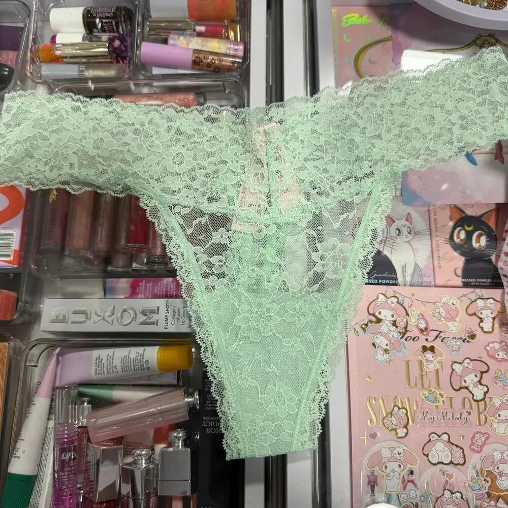 Victorias Secret Lace Thong Panties